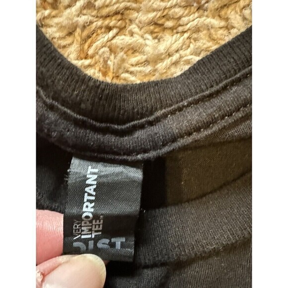 Luke Bryan Kick Up The Dust Band Tour Tee 2015 Black Double Sided EUC Large - Picture 3 of 6